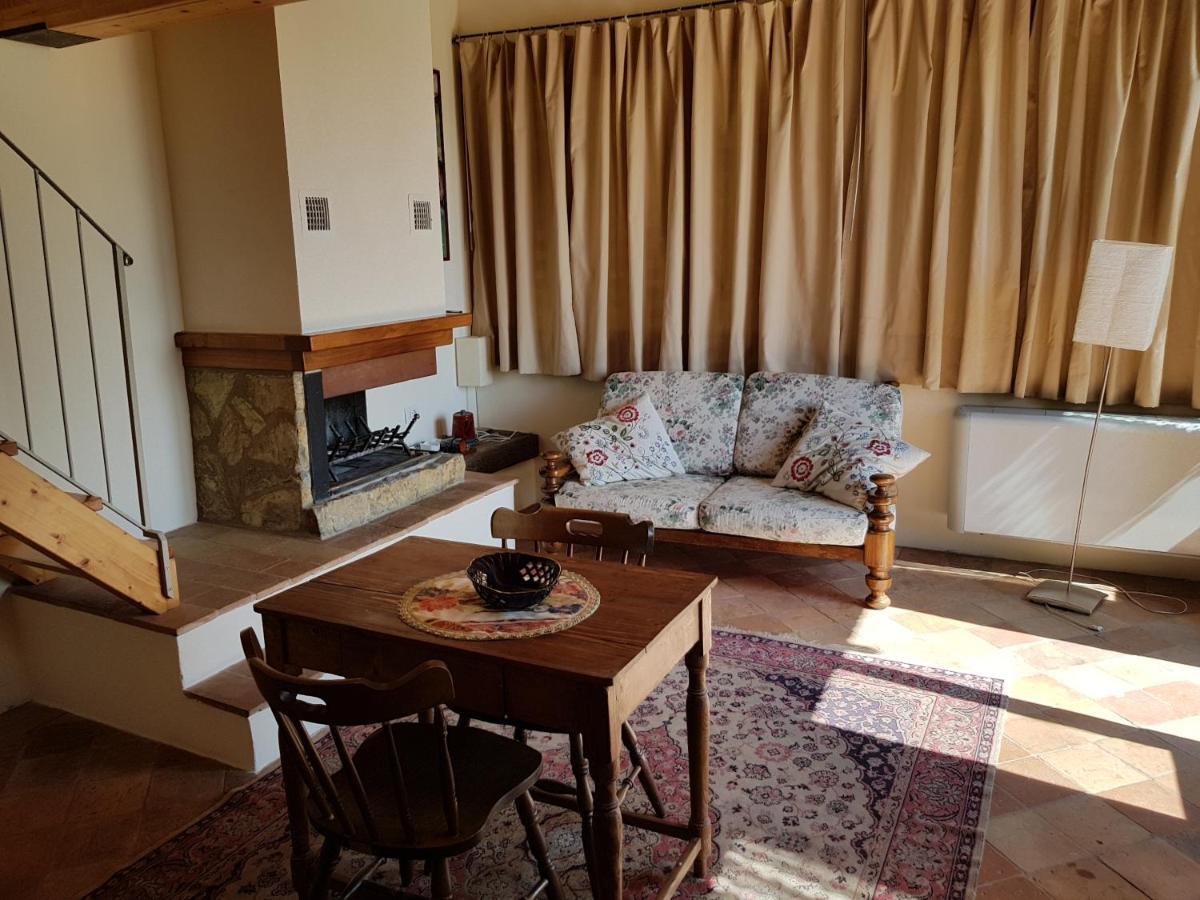 Giuncarico Agriturismo Casa Montecucco المظهر الخارجي الصورة